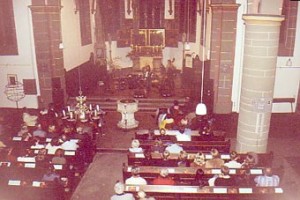 Lunen-Gig-in-Churchweb